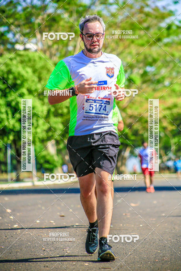 Buy your photos of the eventCorrida 6 Milhas Bombeiros Civis on Fotop