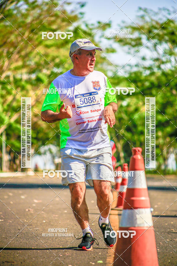 Buy your photos of the eventCorrida 6 Milhas Bombeiros Civis on Fotop