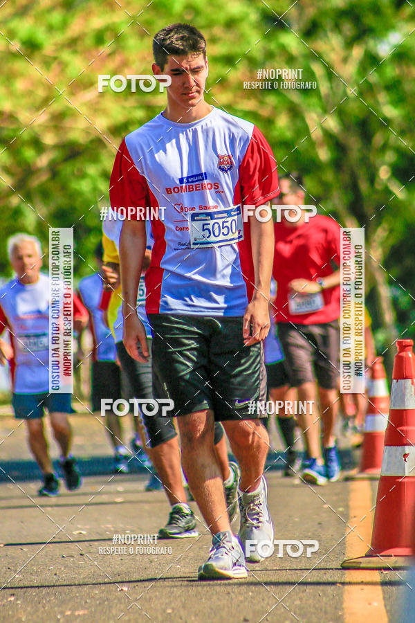 Buy your photos of the eventCorrida 6 Milhas Bombeiros Civis on Fotop