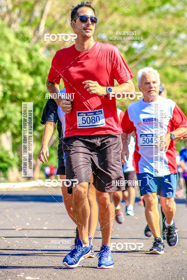 Buy your photos of the eventCorrida 6 Milhas Bombeiros Civis on Fotop