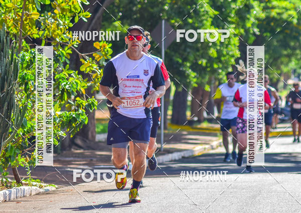 Buy your photos of the eventCorrida 6 Milhas Bombeiros Civis on Fotop