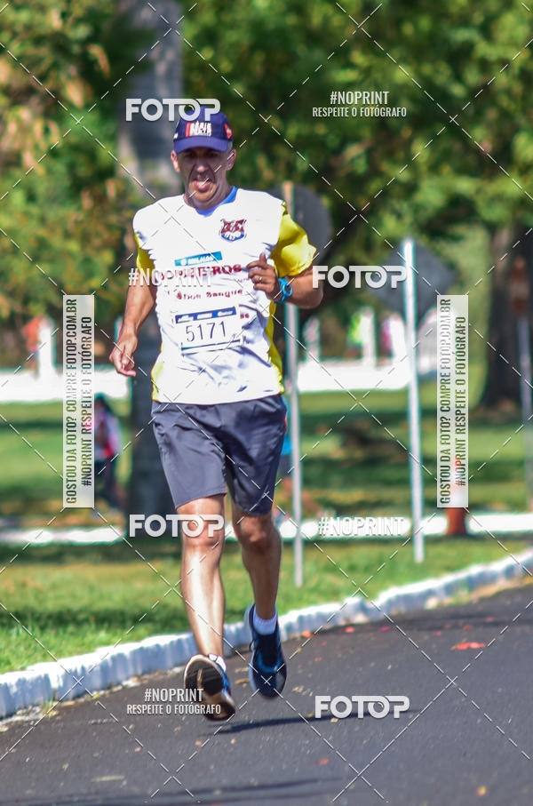 Buy your photos of the eventCorrida 6 Milhas Bombeiros Civis on Fotop