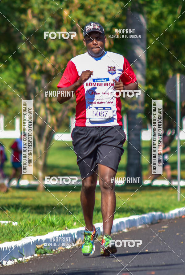 Buy your photos of the eventCorrida 6 Milhas Bombeiros Civis on Fotop