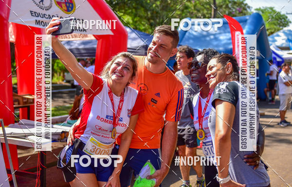 Buy your photos of the eventCorrida 6 Milhas Bombeiros Civis on Fotop