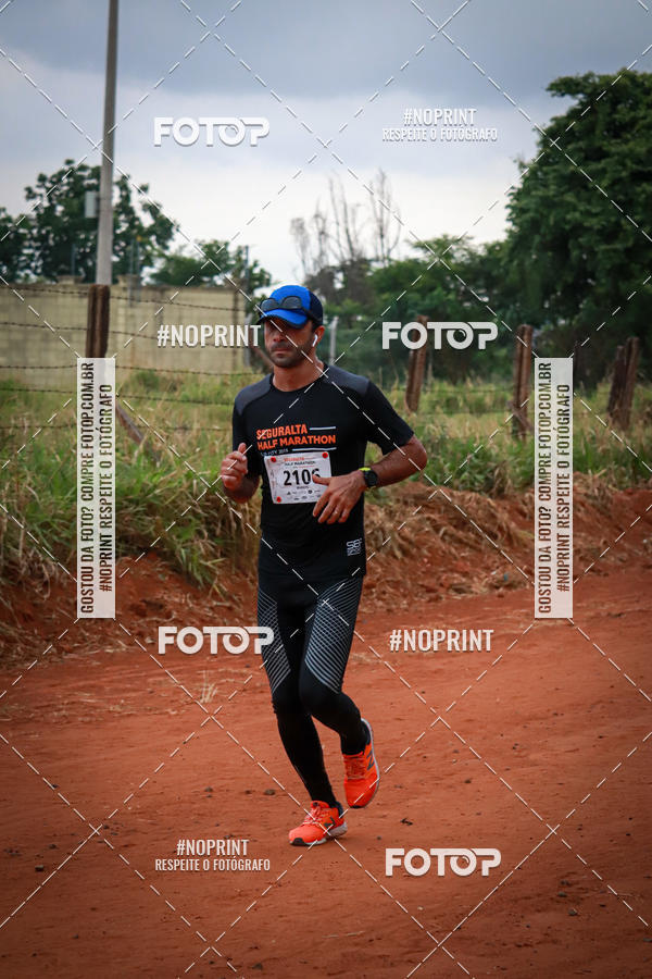 Buy your photos of the eventSeguralta Half Marathon SJP City 2019 on Fotop