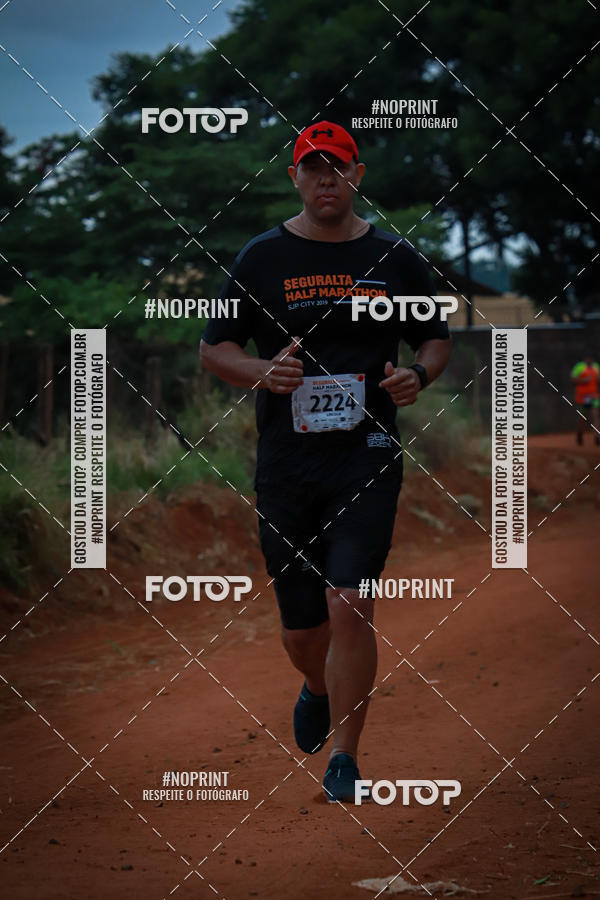 Buy your photos of the eventSeguralta Half Marathon SJP City 2019 on Fotop