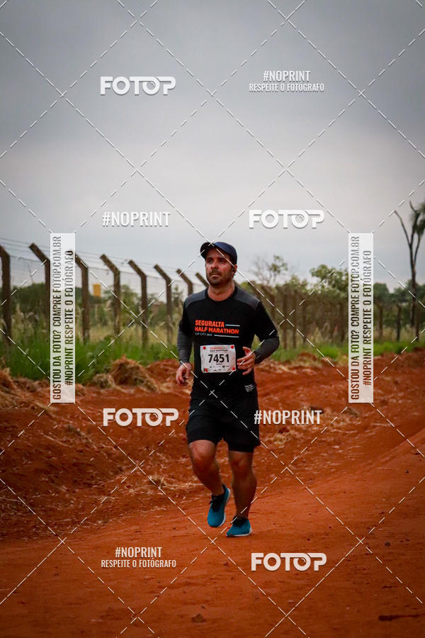 Buy your photos of the eventSeguralta Half Marathon SJP City 2019 on Fotop