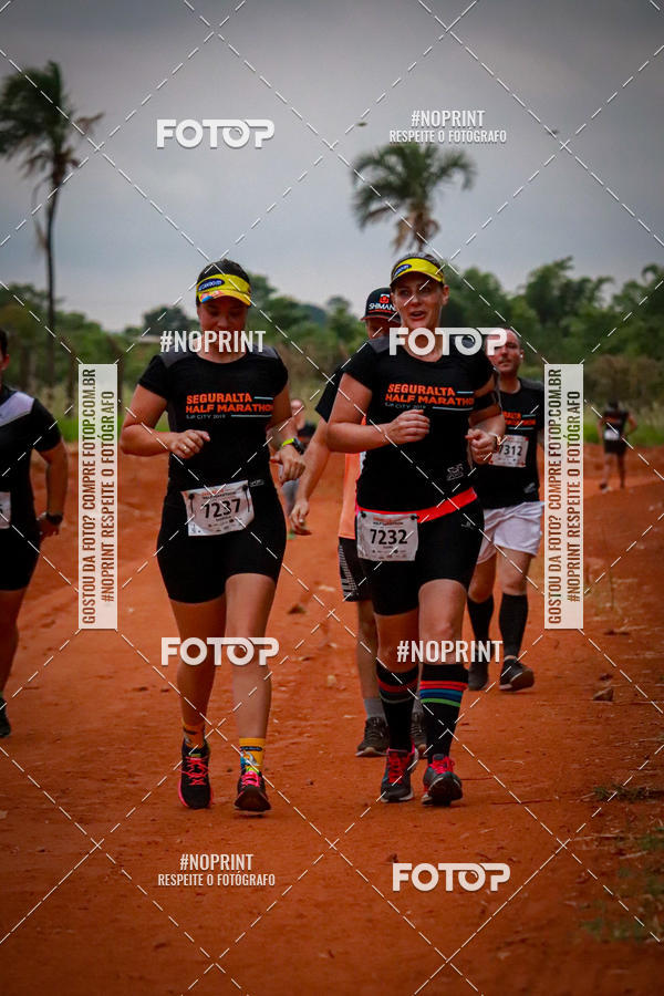 Buy your photos of the eventSeguralta Half Marathon SJP City 2019 on Fotop