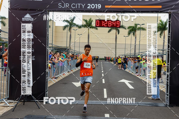 Buy your photos of the eventSeguralta Half Marathon SJP City 2019 on Fotop