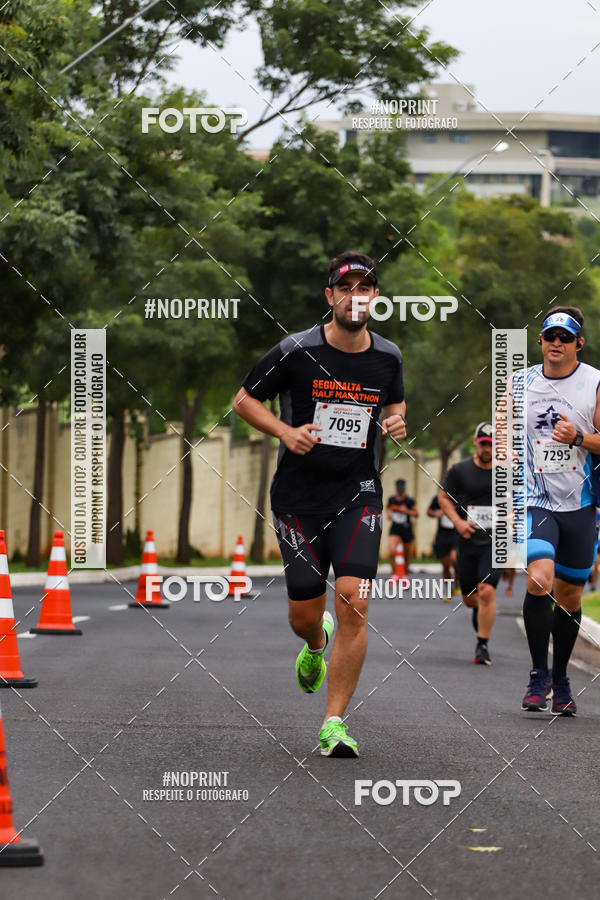 Buy your photos of the eventSeguralta Half Marathon SJP City 2019 on Fotop