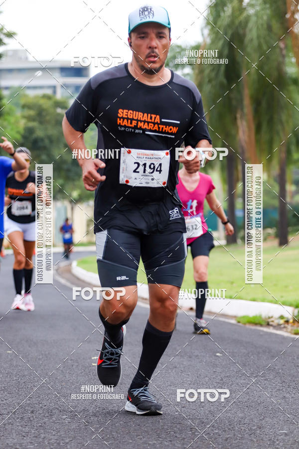 Buy your photos of the eventSeguralta Half Marathon SJP City 2019 on Fotop