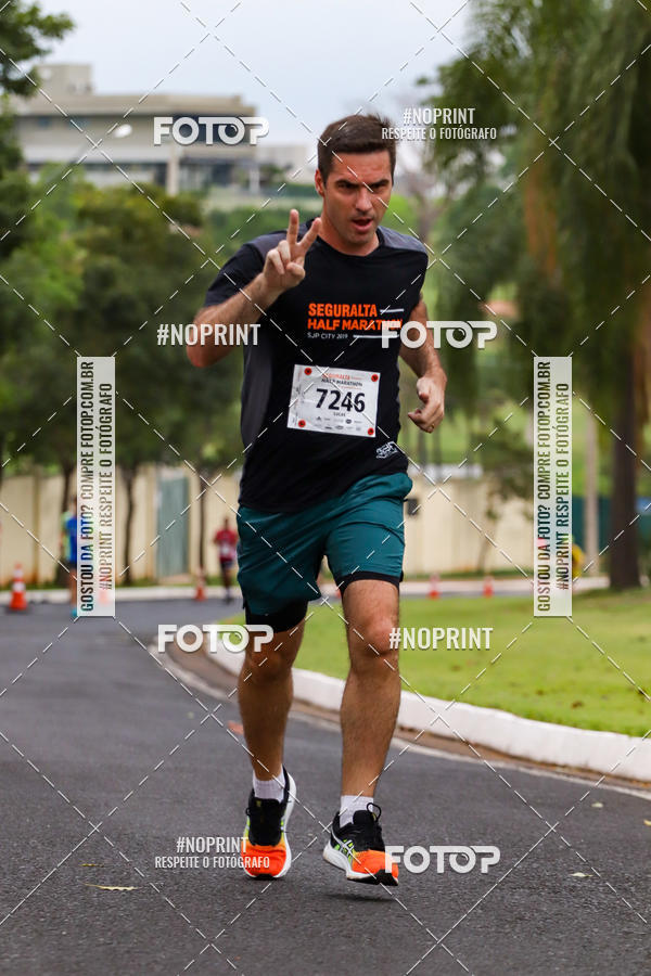 Buy your photos of the eventSeguralta Half Marathon SJP City 2019 on Fotop