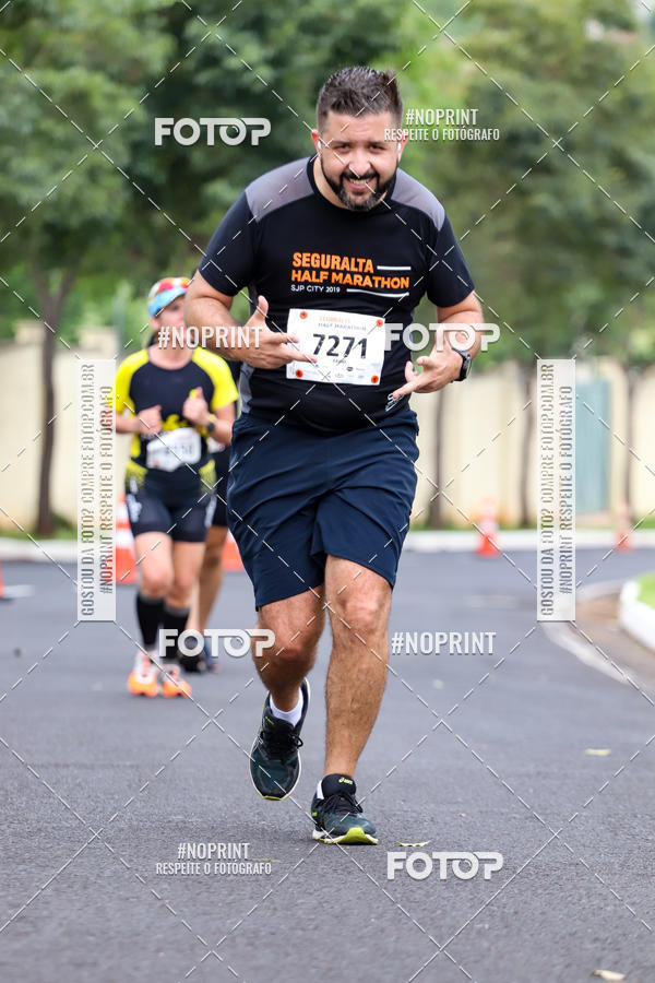 Buy your photos of the eventSeguralta Half Marathon SJP City 2019 on Fotop