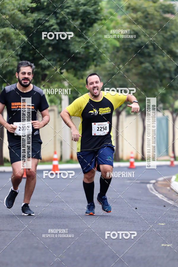 Buy your photos of the eventSeguralta Half Marathon SJP City 2019 on Fotop