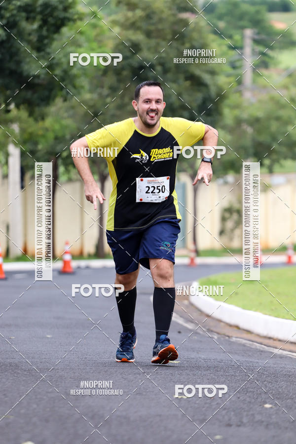 Buy your photos of the eventSeguralta Half Marathon SJP City 2019 on Fotop
