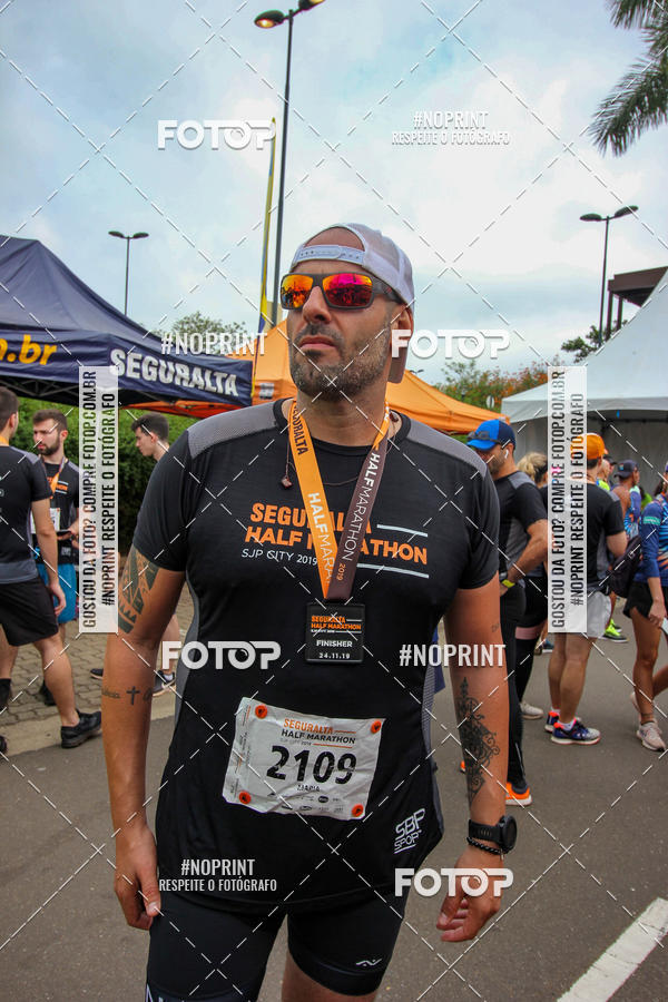 Buy your photos of the eventSeguralta Half Marathon SJP City 2019 on Fotop