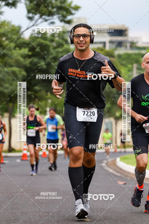 Buy your photos of the eventSeguralta Half Marathon SJP City 2019 on Fotop