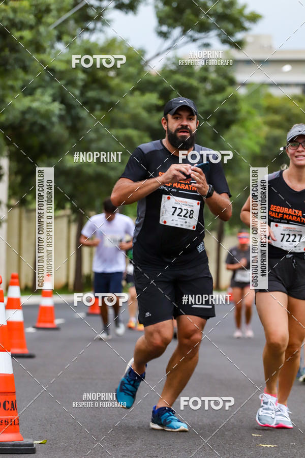 Buy your photos of the eventSeguralta Half Marathon SJP City 2019 on Fotop