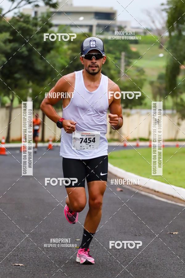 Buy your photos of the eventSeguralta Half Marathon SJP City 2019 on Fotop