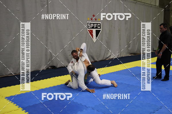 Buy your photos of the eventfight friends on Fotop