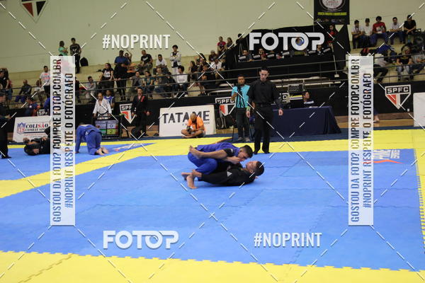 Buy your photos of the eventfight friends on Fotop