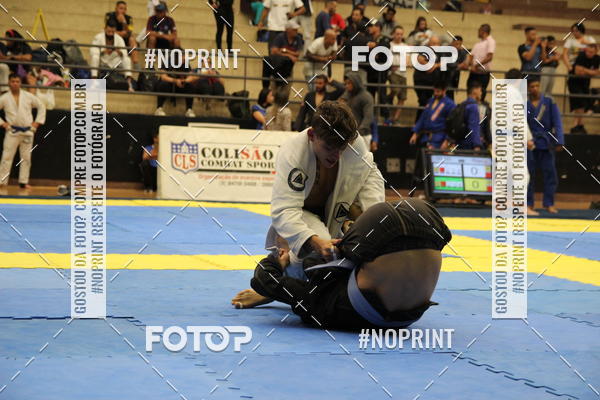 Compre suas fotos do eventofight friends no Fotop