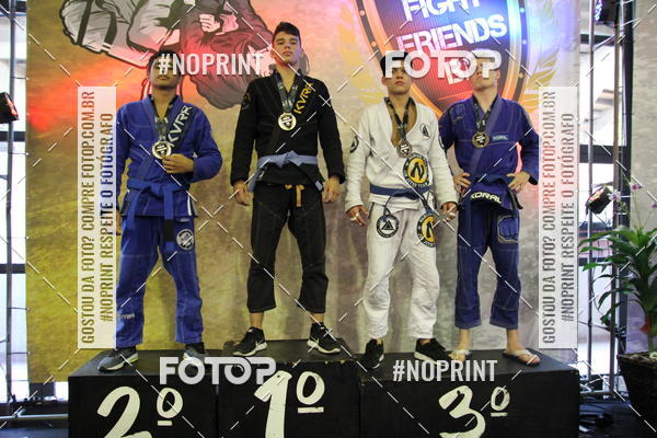 Compre suas fotos do eventofight friends no Fotop