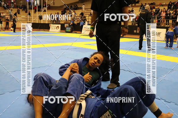 Buy your photos of the eventfight friends on Fotop