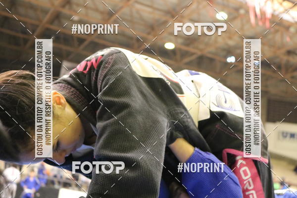 Buy your photos of the eventfight friends on Fotop