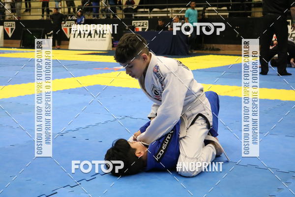 Buy your photos of the eventfight friends on Fotop