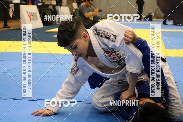 Buy your photos of the eventfight friends on Fotop