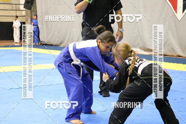 Buy your photos of the eventfight friends on Fotop