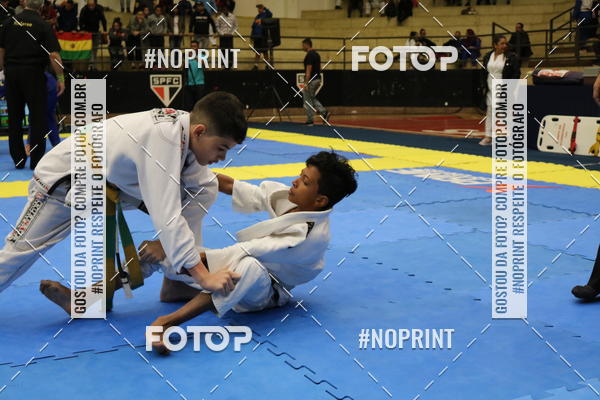 Buy your photos of the eventfight friends on Fotop