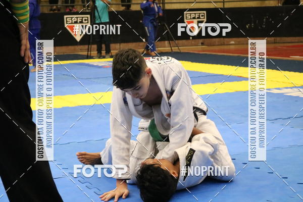 Buy your photos of the eventfight friends on Fotop