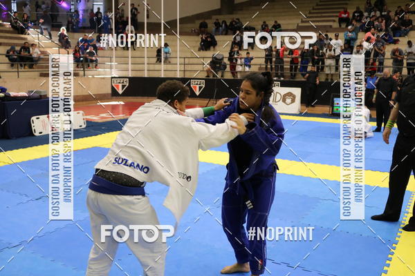 Buy your photos of the eventfight friends on Fotop