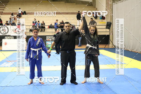 Buy your photos of the eventfight friends on Fotop