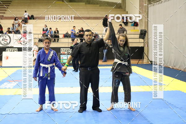 Buy your photos of the eventfight friends on Fotop