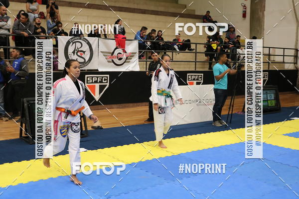 Buy your photos of the eventfight friends on Fotop