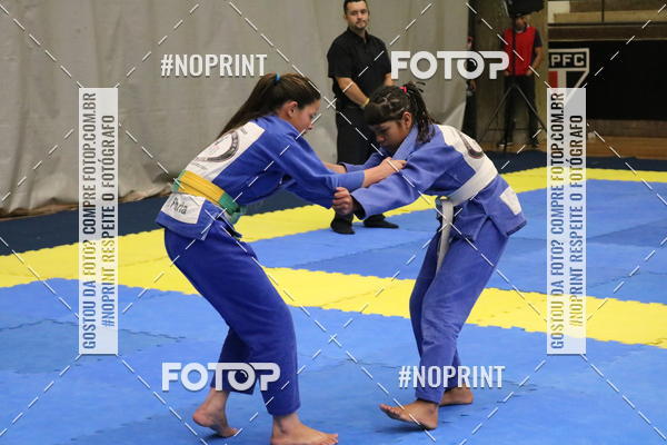 Buy your photos of the eventfight friends on Fotop