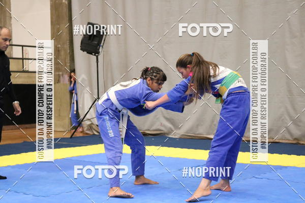 Buy your photos of the eventfight friends on Fotop