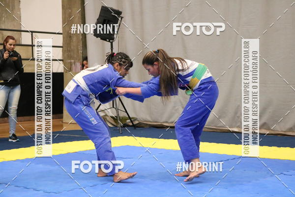 Buy your photos of the eventfight friends on Fotop