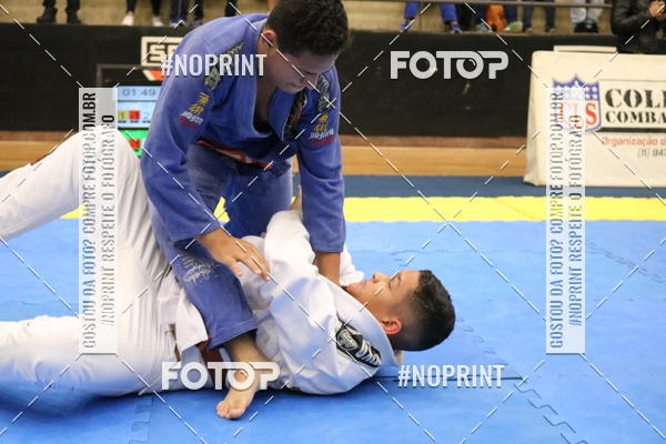 Buy your photos of the eventfight friends on Fotop