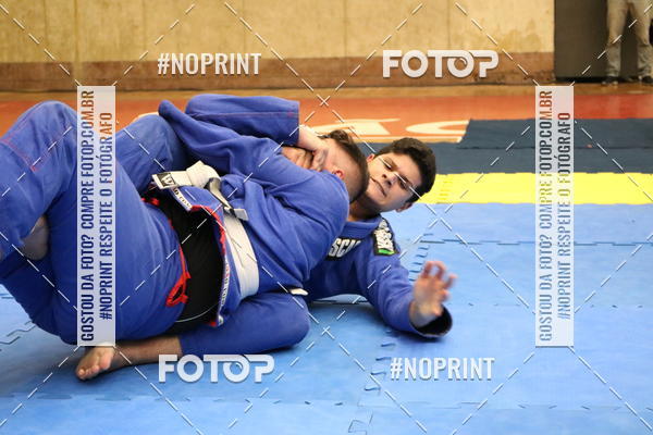 Buy your photos of the eventfight friends on Fotop