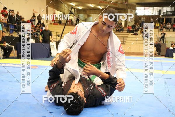 Buy your photos of the eventfight friends on Fotop