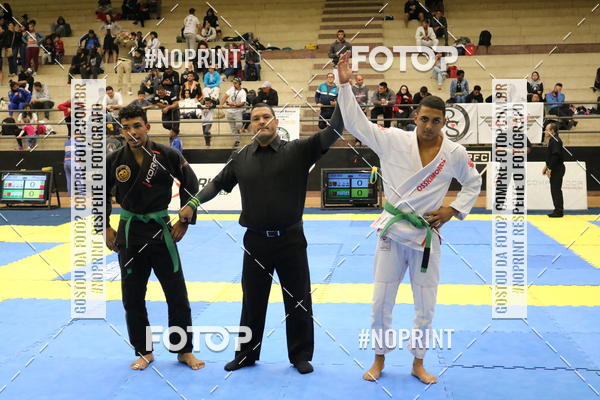 Buy your photos of the eventfight friends on Fotop