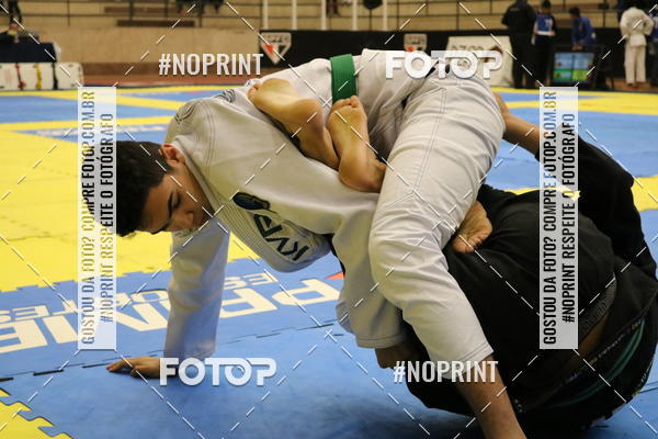 Buy your photos of the eventfight friends on Fotop