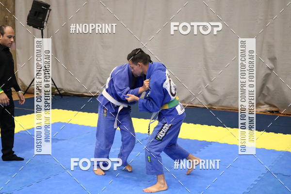 Buy your photos of the eventfight friends on Fotop