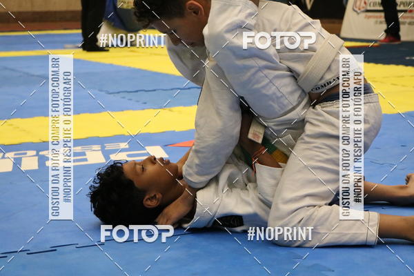 Buy your photos of the eventfight friends on Fotop