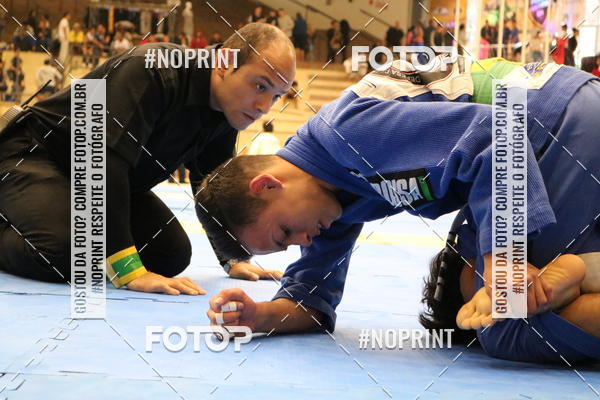 Buy your photos of the eventfight friends on Fotop