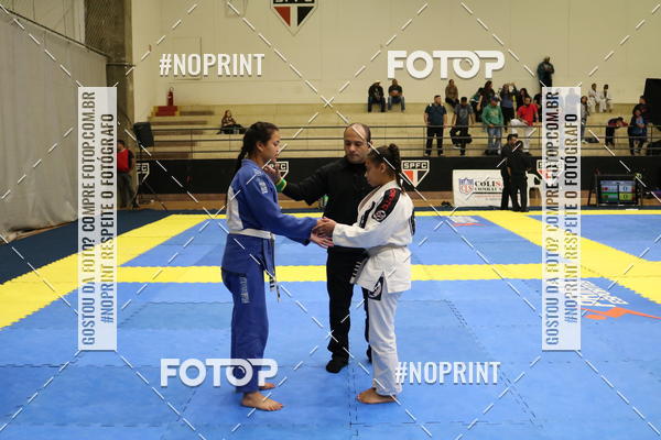 Buy your photos of the eventfight friends on Fotop